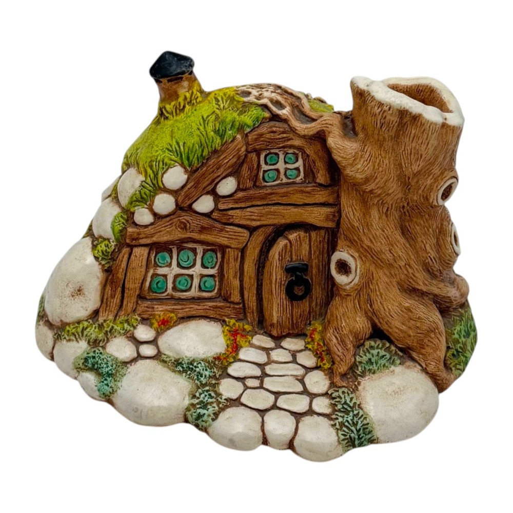 Pendelfin Woodlander Woody Stoneware Fairy Cottage Tree Display England
